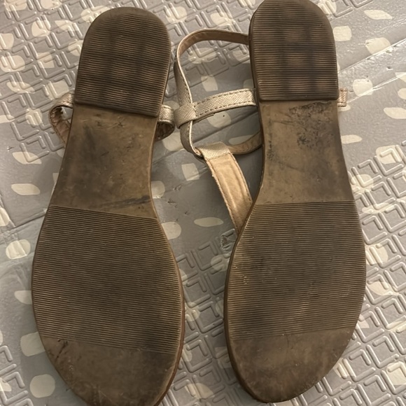 Gold Thong Sandals - Picture 4 of 5